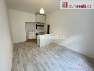 Pronjem bytu 1+kk, 22 m2, OV, Praha 5, Smchov, ul. Kmochova
