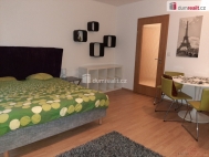 Pronjem bytu 1+kk, 34 m2, OV, Praha 4, Michle, ul. Hanusova
