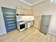 Pronjem bytu 2+kk, 38 m2, OV, Praha 4, Michle, ul. Michelsk