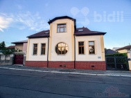 Pronjem samostatnho RD, 200 m2, Kladno