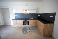 Pronjem bytu 3+1, 70 m2, OV, Pardubice, Zelen Pedmst, ul. Jana Palacha