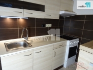 Pronjem bytu 2+kk, 43 m2, DV, esk Lpa, ul. Okrun