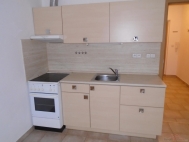 Pronjem bytu 1+kk, 0 m2, OV, Zln, ul. Na Honech I