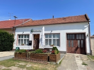 Prodej restaurace, Rakvice (okres Beclav)