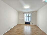 Pronjem bytu 2+kk, 41 m2, OV, esk Brod (okres Koln), ul. Krle Jiho