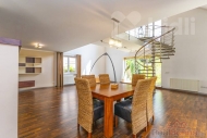 Prodej samostatnho RD, 282 m2, Srubec (okres esk Budjovice) - exkluzivn