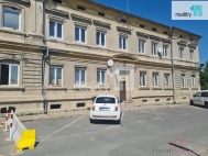 Pronjem bytu 2+1, 79 m2, OV, Cerhenice (okres Koln), ul. Ndran