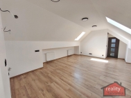 Prodej bytu 2+kk, 0 m2, OV, Nupaky (okres Praha-vchod), ul. Nupack - exkluzivn