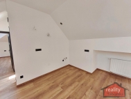 Prodej bytu 2+kk, 0 m2, OV, Nupaky (okres Praha-v�chod), ul. Nupack� - exkluzivn�