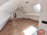 Prodej bytu 2+kk, 0 m2, OV, Nupaky (okres Praha-v�chod), ul. Nupack� - exkluzivn�