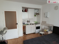 Pronjem bytu 1+1, 40 m2, OV, Praha 4, Kr, ul. Hurbanova