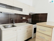 Pronjem bytu 2+kk, 43 m2, DV, esk Lpa, ul. Okrun