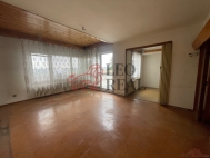 Prodej bytu 5+1, 0 m2, OV, Praha 8, Libe, ul. S. K. Neumanna