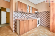 Prodej bytu 3+1, 73 m2, OV, Hrozntn (okres Karlovy Vary), ul. Sdlit
