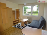 Pronjem bytu 1+kk, 31 m2, OV, Praha 5, Hluboepy, ul. Voskovcova