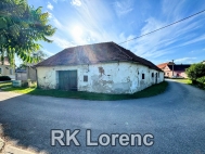 Prodej rohovho RD, 403 m2, Lhotice (okres Teb) - exkluzivn