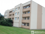 Prodej bytu 3+1, 72 m2, OV, Vroutek (okres Louny), ul. Na Hrce