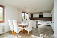 Prodej samostatnho RD, 231 m2, Mlnk