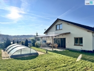 Pronjem samostatnho RD, 170 m2, Bu (okres Praha-zpad)