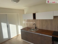 Prodej njemnho domu, r (okres Rakovnk)