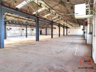 Pronjem komernho objektu : Sklad, Doln Bousov (okres Mlad Boleslav)