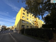 Pronjem bytu 2+1, 53 m2, OV, Praha 4, Kr, ul. Rabasova