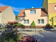 Prodej rohovho RD, 268 m2, Zvist (okres Blansko)