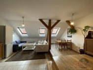 Pronjem bytu 4+kk, 93 m2, OV, Praha 10, Vrovice, ul. Kodask