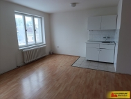 Pronjem bytu 2+1, 55 m2, OV, Lipovec (okres Blansko)