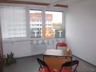 Pron�jem kancel���, Hradec Kr�lov�