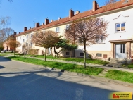Prodej bytu 2+1, 56 m2, OV, Hustope�e (okres B�eclav)