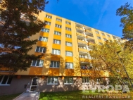 Pron�jem bytu 2+kk, 54 m2, OV, Kol�n, Kol�n II, ul. Na Magistr�le