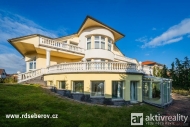 Prodej samostatn�ho RD, 1093 m2, Praha 4, �eberov