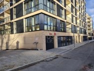 Pron�jem obchodn�ch prostor, Praha 6, B�evnov