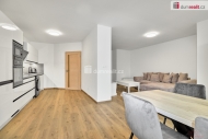 Prodej bytu 3+kk, 90 m2, OV, Karlovy Vary, ul. n�b�e�� Jana Palacha