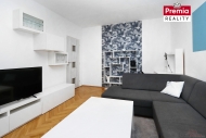 Pron�jem bytu 3+1, 75 m2, OV, Znojmo, ul. Pra�sk�