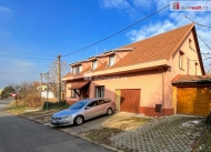 Pron�jem �adov�ho RD, 145 m2, Uhersk� Hradi�t�