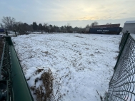 Pron�jem pozemku , zvl�tn�, Vojkovice (okres Brno-venkov)