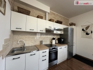 Pron�jem bytu 2+kk, 50 m2, OV, B�eclav, ul. Gen. �imka