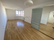 Prodej bytu 2+kk, 72 m2, OV, Praha 3, Vinohrady, ul. Boleslavsk�
