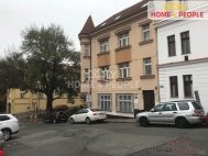 Pron�jem skladovac�ch prostor, Praha 5, Ko���e