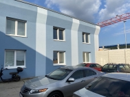 Pron�jem komer�n�ho objektu : Administrativn� b., Ku�im (okres Brno-venkov)