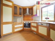 Prodej samostatn�ho RD, 286 m2, �el�zy (okres M�ln�k)