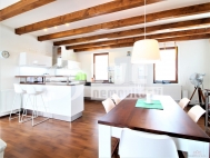 Pron�jem rohov�ho RD, 120 m2, Pavlov (okres B�eclav)