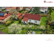 Pron�jem samostatn�ho RD, 75 m2, Praha 10, Hostiva�