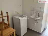 Pron�jem bytu 1+kk, 15 m2, OV, Praha 9, �akovice, ul. Za trat�