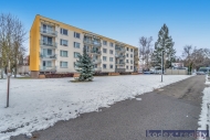 Prodej bytu 3+1, 62 m2, OV, L�zn� Bohdane� (okres Pardubice), ul. Na Lu�ci
