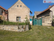 Prodej pozemku , ur�en� k v�stavb� RD, Peruc, Telce (okres Louny)