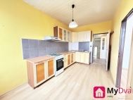 Pron�jem bytu 2+1, 41 m2, OV, Znojmo, ul. H�lkova