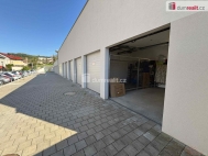 Pron�jem objektu, Luha�ovice (okres Zl�n)